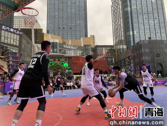 图为开幕式现场。主办方供图 图为开幕式现场。主办方供图