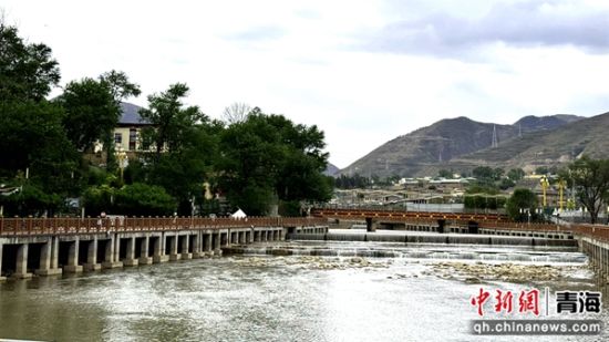 图为隆务河一景。陈宗淇 摄 图为隆务河一景。陈宗淇 摄