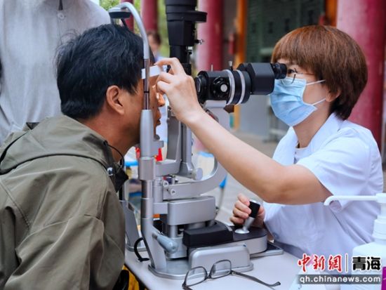 图为义诊活动现场。张海雯摄