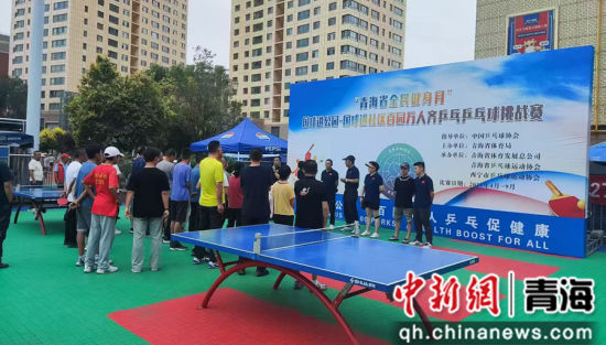 图为活动现场。余亮 摄