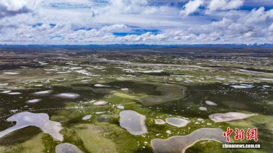 图为查旦湿地。马铭言摄 图为查旦湿地。马铭言摄