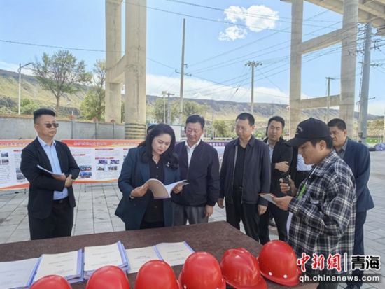 图为推进会现场。尹德俊摄 图为推进会现场。尹德俊摄