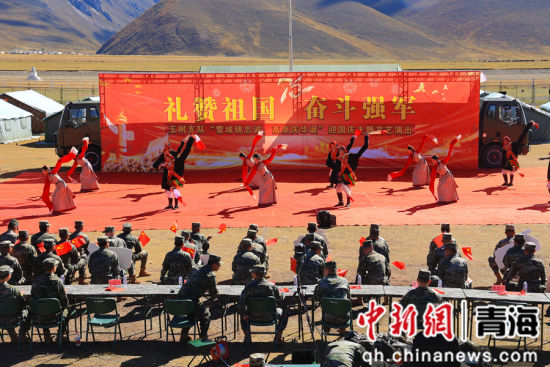 图为活动现场。李豪摄