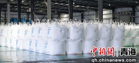 图为企业生产车间。受访者 供图 图为企业生产车间。受访者 供图
