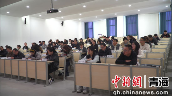 图为培训班开班仪式现场。赵海伟摄